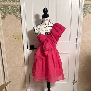 Chic One-Shoulder Pink Mini Dress